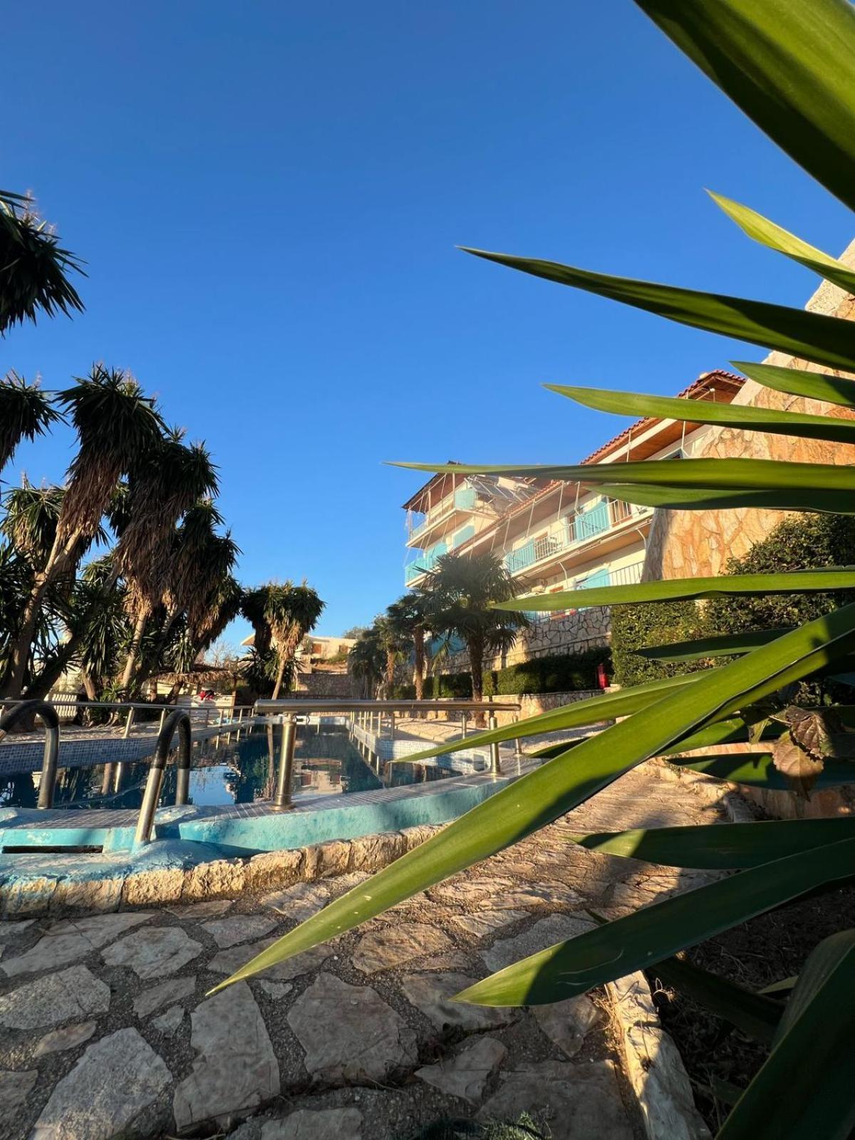 Blue Dream Holiday Hotel Вльора Екстер'єр фото