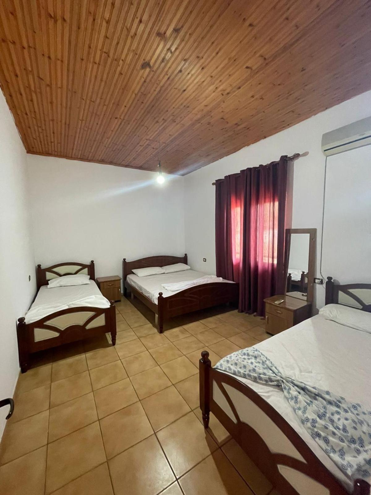 Blue Dream Holiday Hotel Вльора Екстер'єр фото